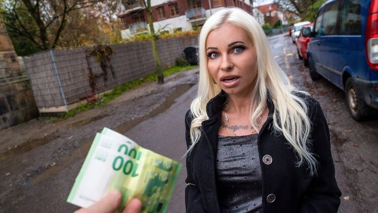 [PublicAgent] - Czech Blonde MILF with Big Tits in Sex