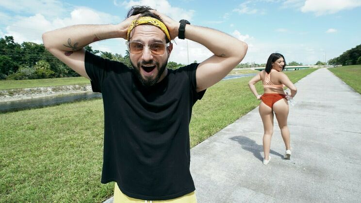 [PervsOnPatrol] - Valentina Jewels Takes Tony Rubino's Cock in All Holes - Valentina Jewels - Tony Rubino