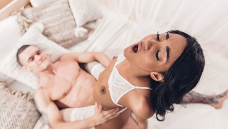 69 and Cum on Pussy with Hot Teen