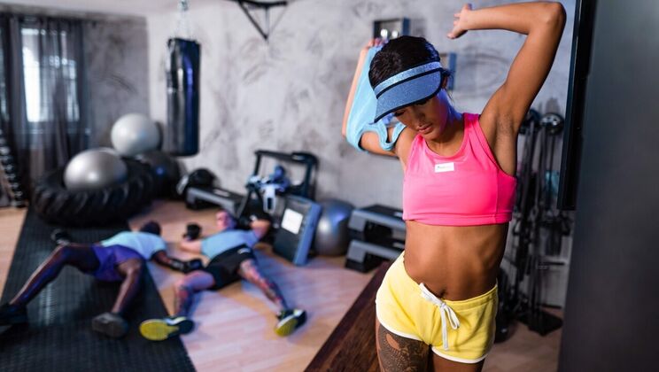 Interracial Threesome with Athletic Models