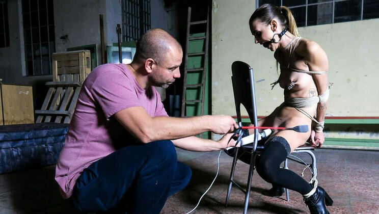 Adelle Unicorn in High Heels Gets Dominated