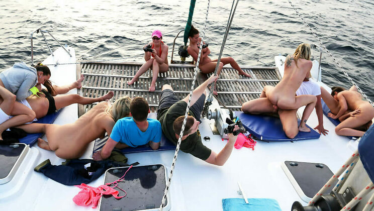 Hardcore Sex on a Boat with Brunette