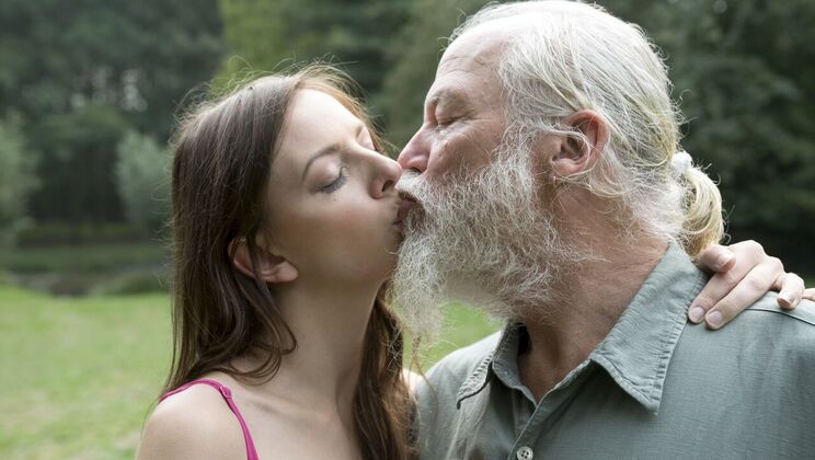 Missionary and Doggystyle with a Sexy Stranger