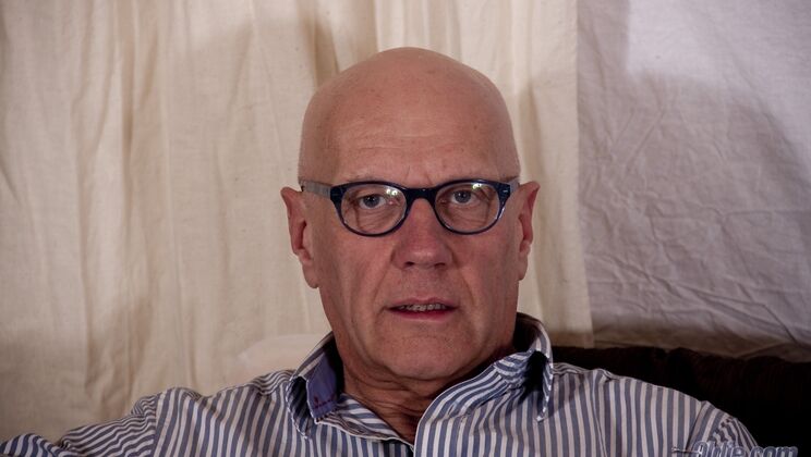 Nisha's Foot Care Session Turns Naughty