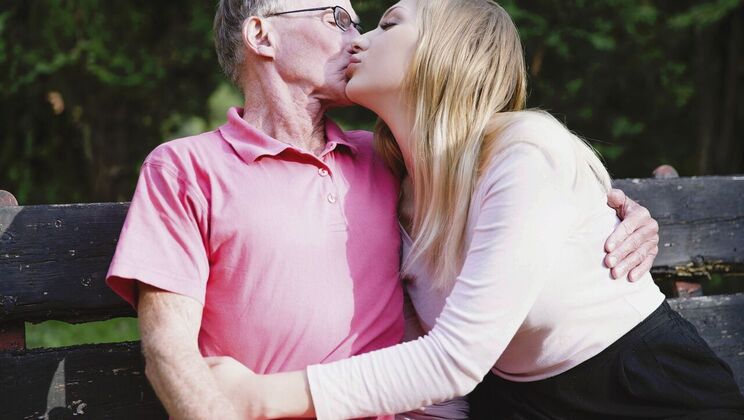 John and Haley Hill Hardcore Anal Experience