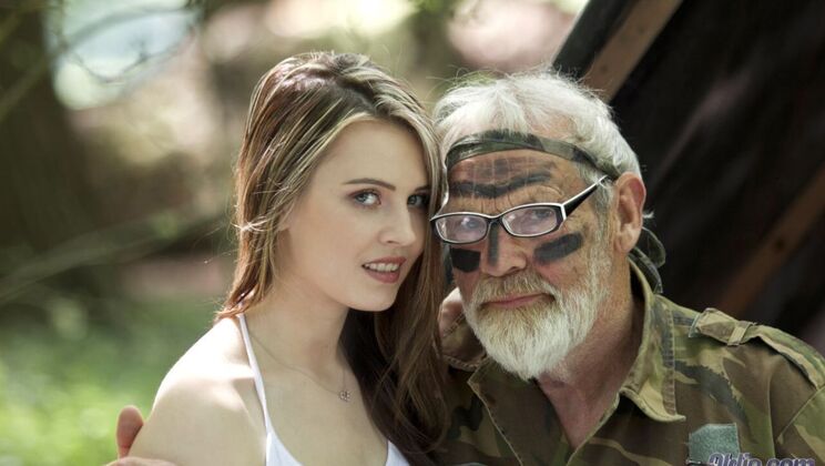 Cumshot on Blonde Nymph