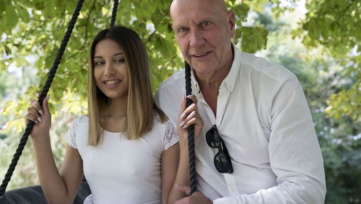 [Oldje] - Missionary Fuck With Young Pussy