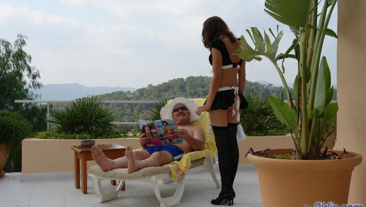 [Oldje] - Cum Swallowing and Blowjob in Paradise Hotel