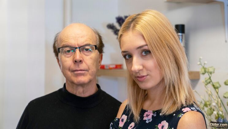 Handjob and Blowjob for Marcello's Cumshot