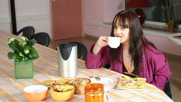 Gardener's Kissing Game