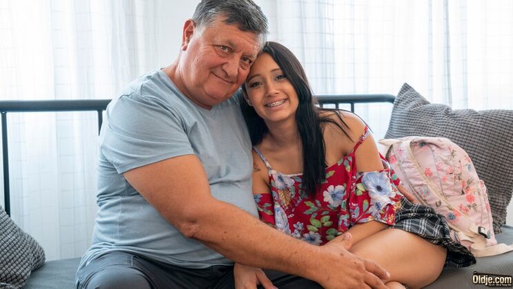 [Oldje] - Montana's Petite Pussy Licking - Lia Ponce - Eddie Montana