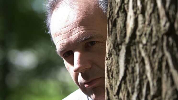 Erick’s Jogging Passion: Ball Licking and Blowjob