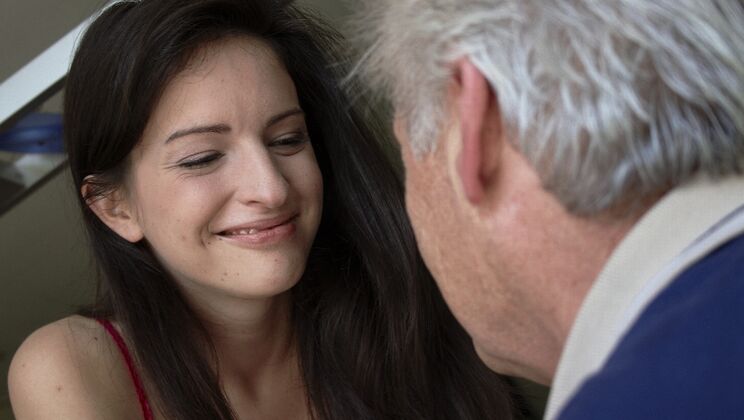 Brunette Gets Apology Fuck