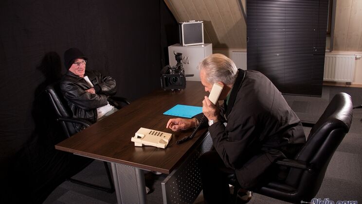 Blonde Bombshell Charlize Gets Fucked