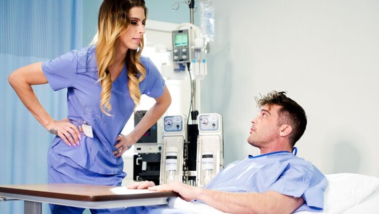 Blowjob and Cumshot from a Shemale