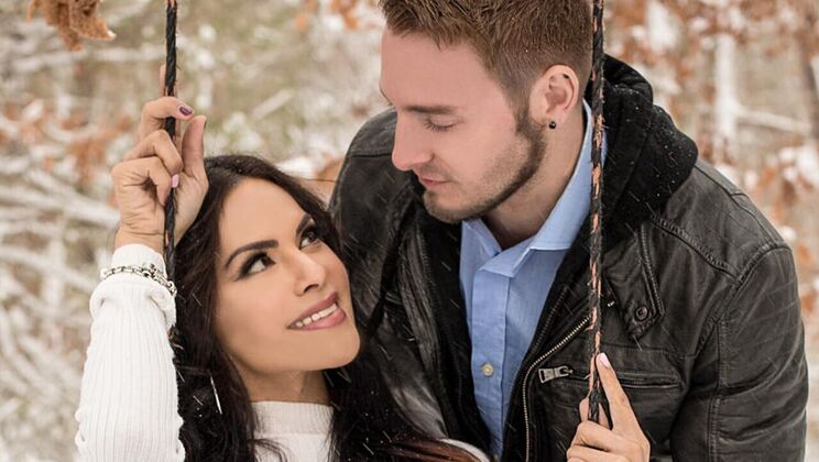 Rough TS Foxxy Porn Scene