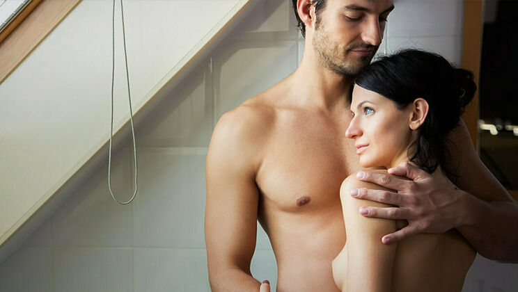 Falling in Love with Beautiful Sex (2016)