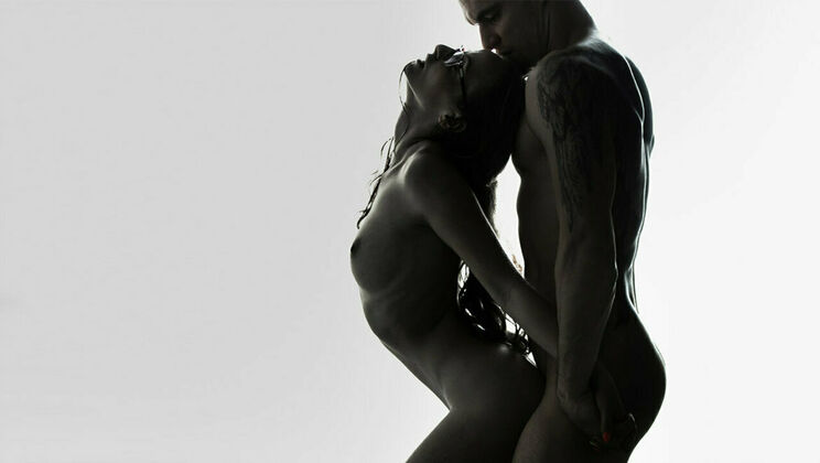 Lady Bug's Striptease and 69 with Maxmilian Dior