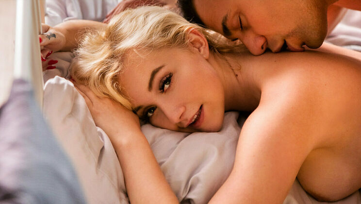 Open Eyes, Open Pussy