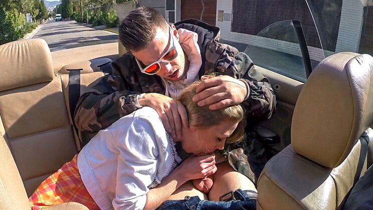 Lolly Gartner's Public Sex Show!