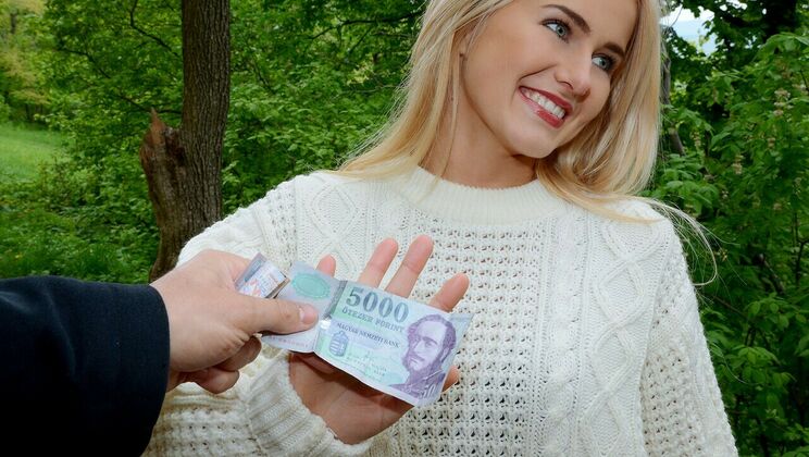 [PublicPickups] - Blonde Girl Outdoor Fuck