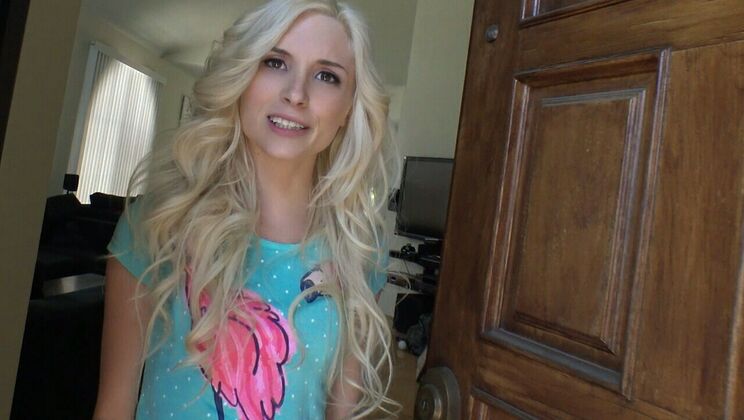 Teen Amateur Sucks Dick