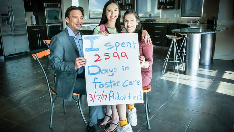 Natural Tits Foster Mom Sucks Cock