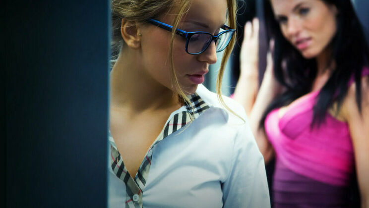 Czech Casting: Curly Delight