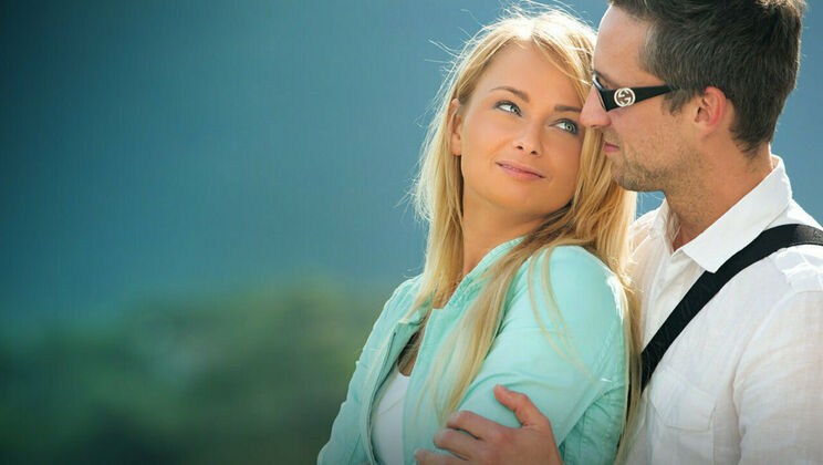 Czech Blonde Upskirt and Blowjob