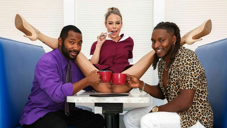 [BlacksonBlondes] - Tee Reel Gives Summer Vixen a Handjob and Blowjob - Tee Reel - Summer Vixen - Goldey