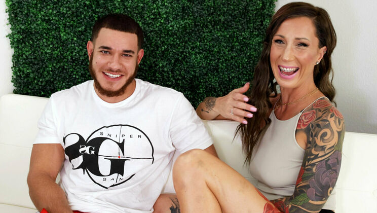 Hairy Latina Tera Bronx Gets Pounded by Danny Sosa in First-Time Sex