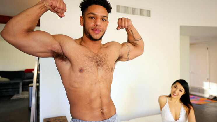 Mina Moon & Arturo Torres: Talking Before the Action