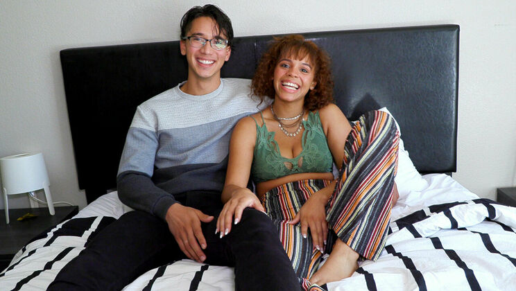 Glasses Get Lucky: Emma Rose and Will Molina Hook Up Again