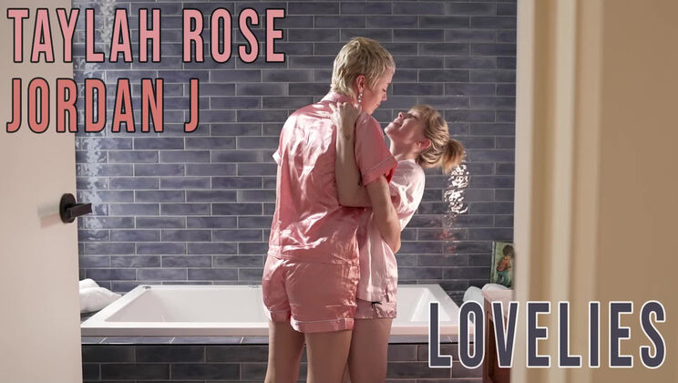 Jordan J and Taylah Rose's Aussie Lesbian Fun