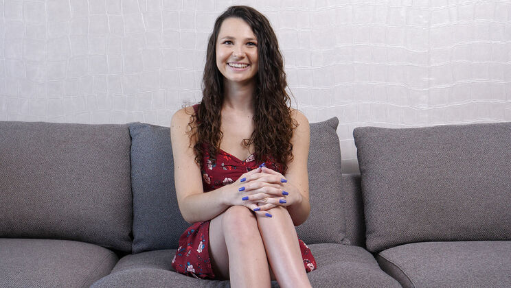 Casting Liz for a Cumshot Scene