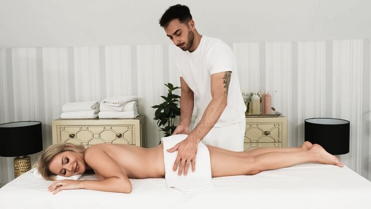Massage Turns Into Rough Sex – Maya Rose Takes It All