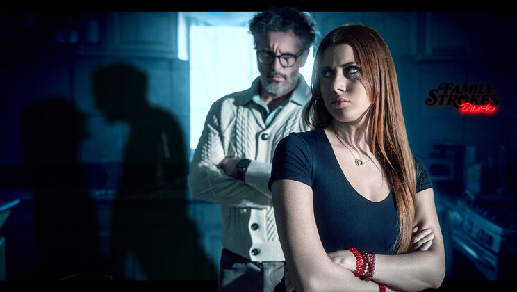 Stella Luxx’s Taboo Blowjob Ends With Cum On Pussy