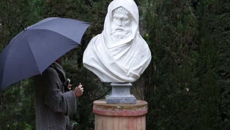 [PornWorld] - Julia Roca, Spanish Lady with Hairy Pussy, Pleases Park Stranger - Julia Roca - Miguel Zayas