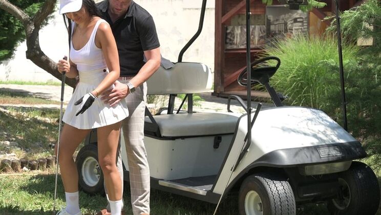 GP1976's Outdoor Fuck with Brunette Asia Vargas