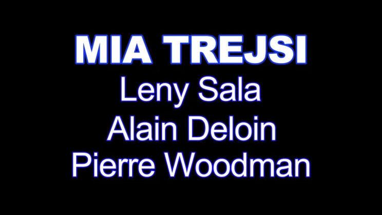 Mia Trejsi's Beautiful Ass Gets Slapped and Fucked