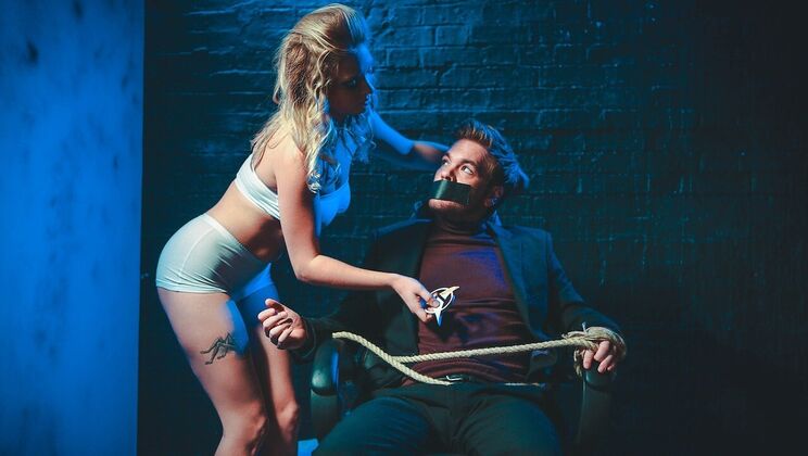 Sports Bra and Shorts - Giselle's Sexy Outfit