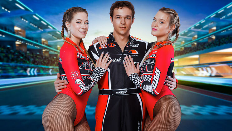 [StepSiblings] - Lesbian Threesome Audition: Blowjob, Facial & Rubbing to Orgasm - River Lynn - Jayden Marcos - Chloe Rose