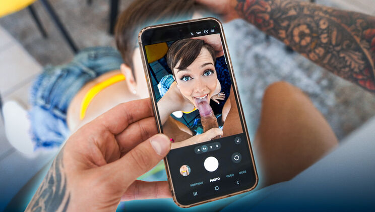 Jade's Thong and Stockings Drive Her Fan Wild