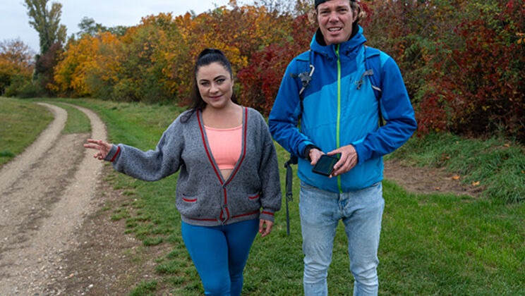 Outdoor Hardcore with Busty Jennifer Mendez After Hiker Rescue
