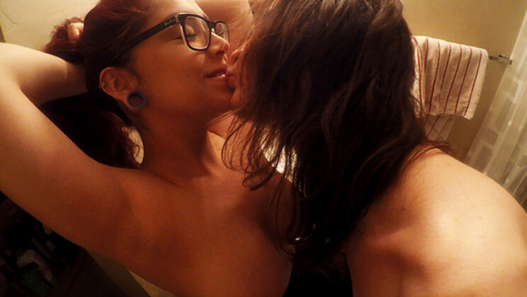 POV Handjob From Glasses Babe Daisy - Chores Can Wait