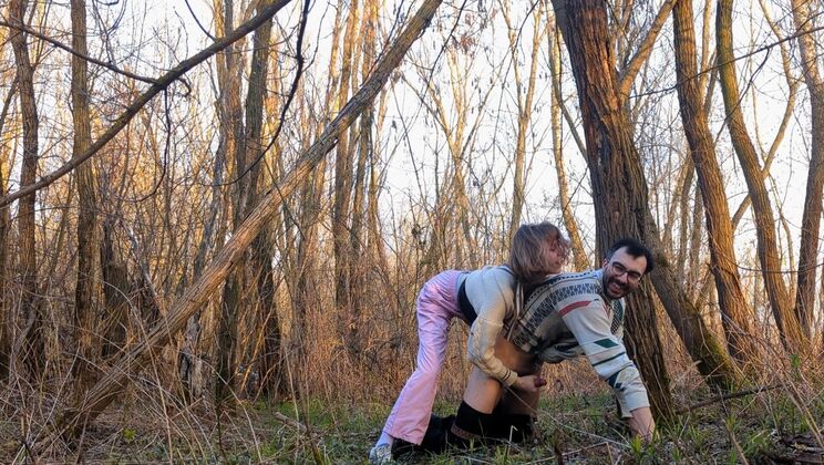 Outdoor Handjob and Moaning with Irenka