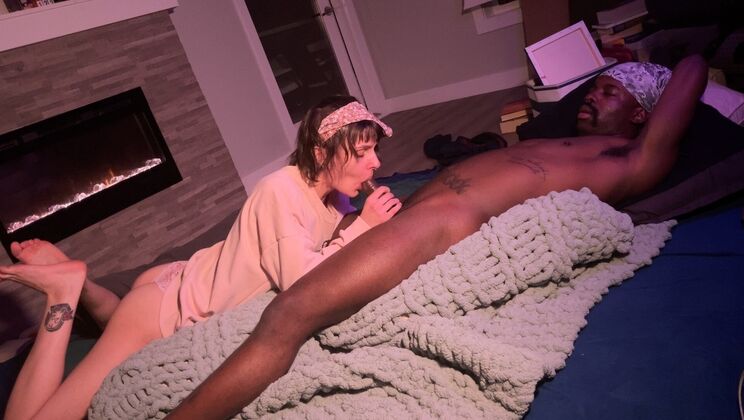 Junebug & Teddie In Sluts In Luv: Fluid Bonded And Fucking