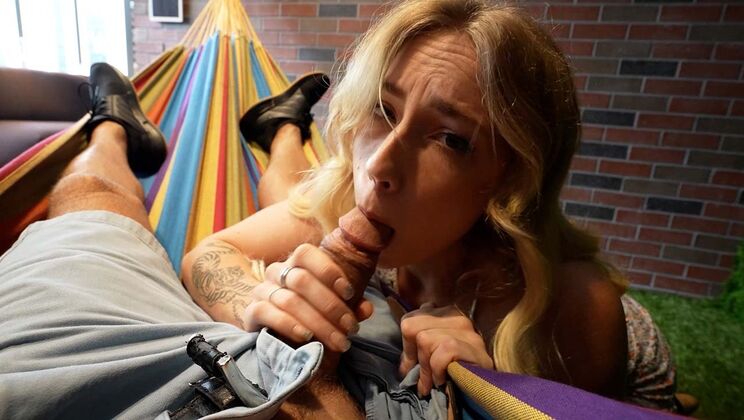 Stella Elle's Daily Dose of Dick: Blowjob, Facial, Amateur POV